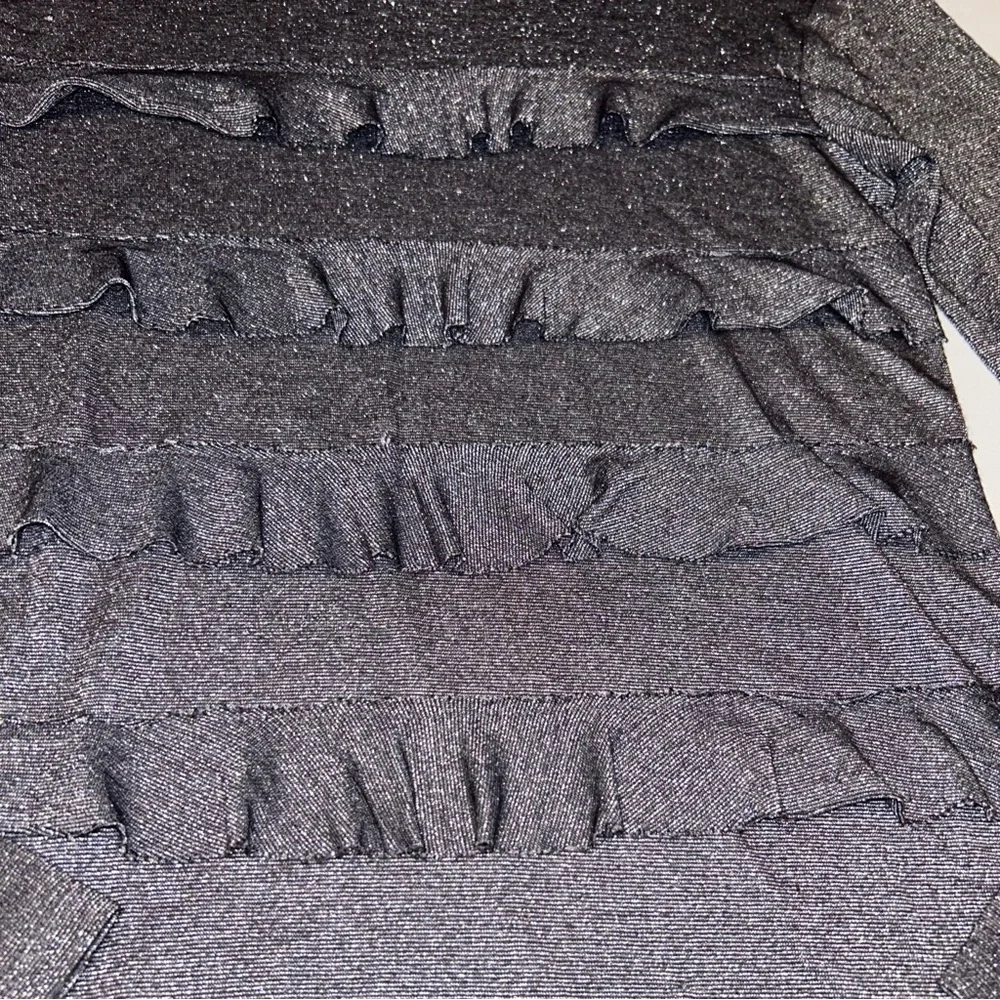 GAP Girl's Grey Ruffled Long Sleeve Top Size XXL 14/16